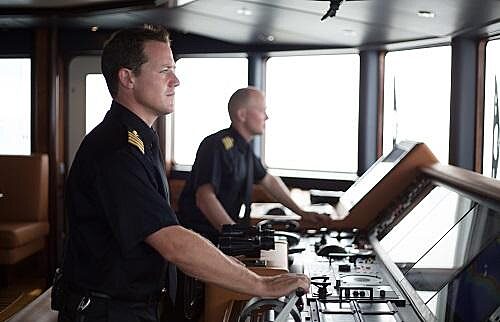 Bridge Watch Handover for Yachts Training