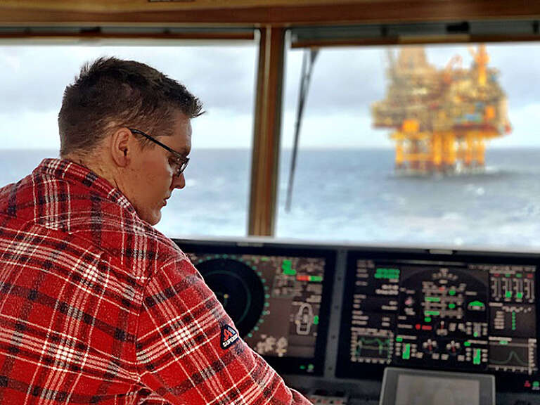 Island Offshore bridge