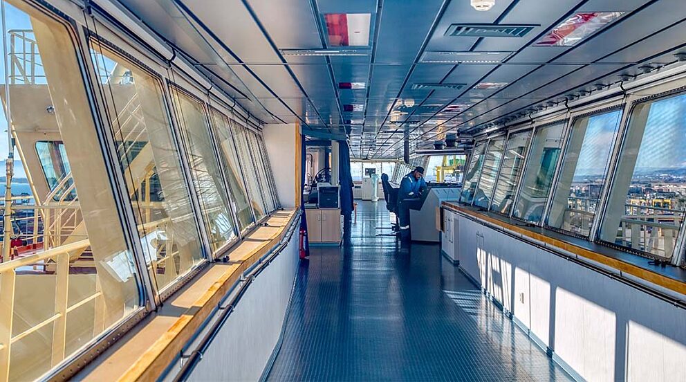 SHIP BRIDGE
