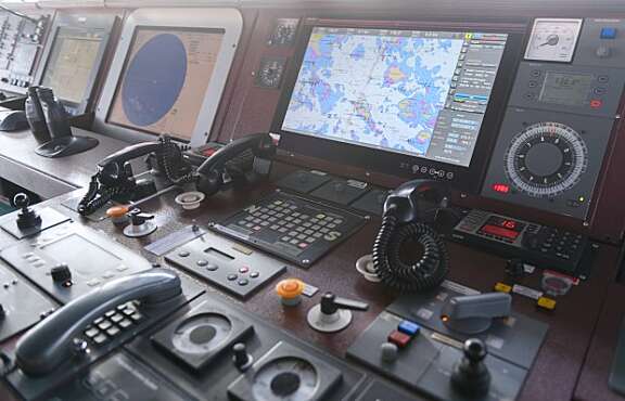 Wärtsilä Navi Sailor 4000 by Transas